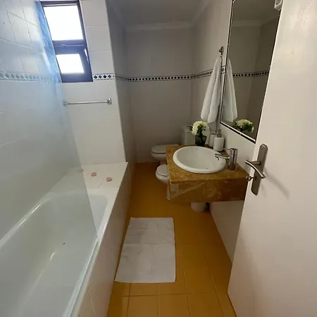 Sao Sebastiao L- 5 Min From Airport Lägenhet Santa Cruz (Madeira)