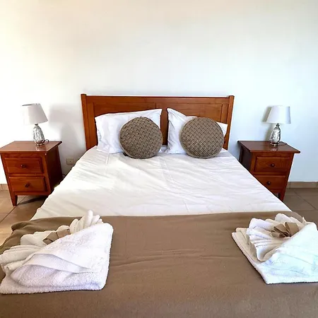 Lägenhet Sao Sebastiao L- 5 Min From Airport *